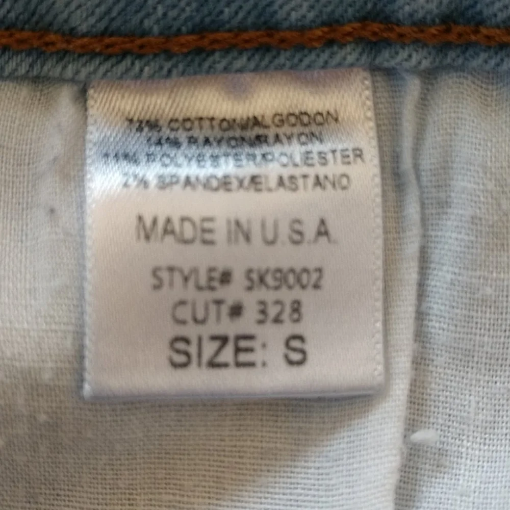 O2 Denim Skirt - Picture 4 of 5